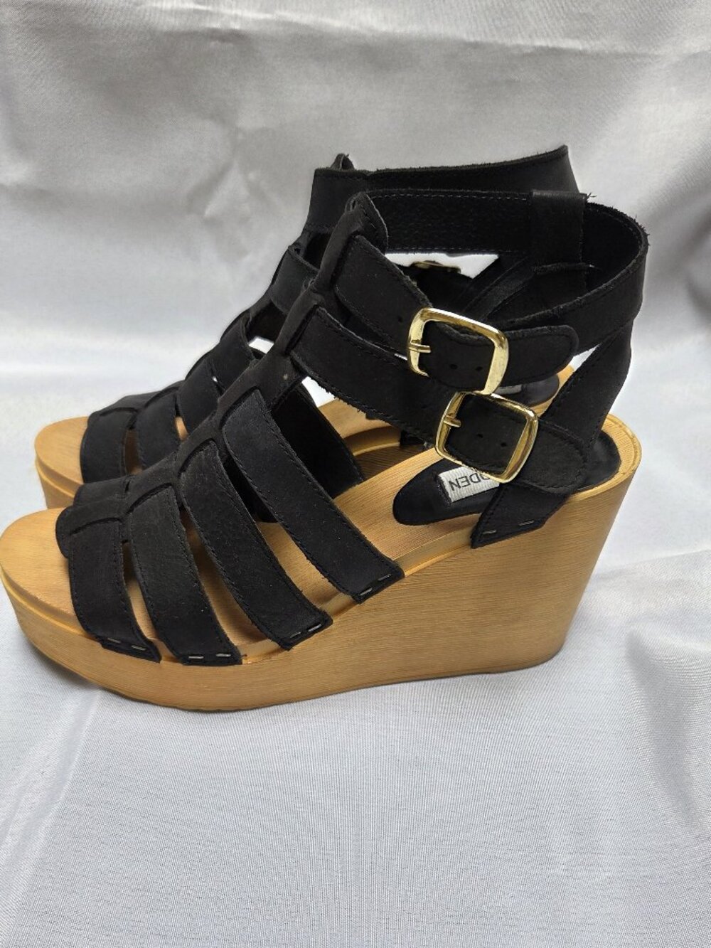 Steve Madden Black Platform Sandals